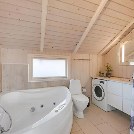 Velena - From The Sea By Interhome * Hvide Sande